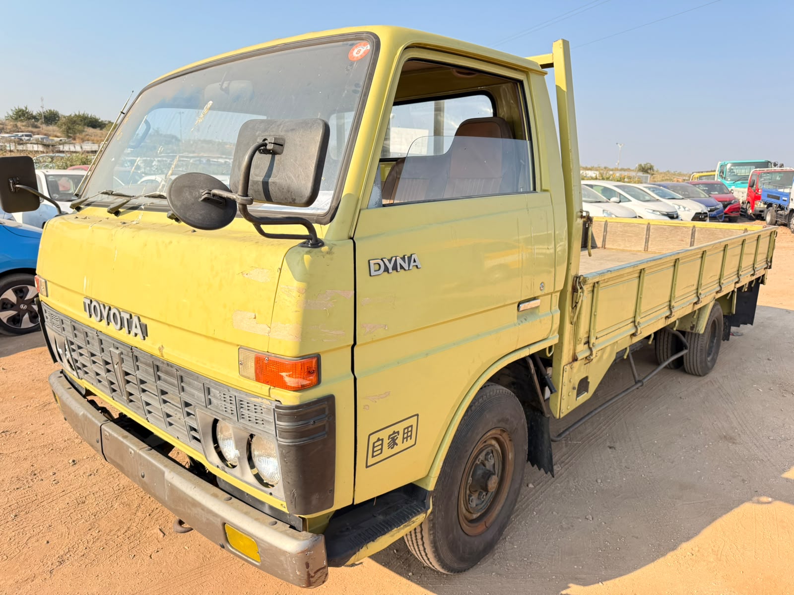 TOYOTA DYNA