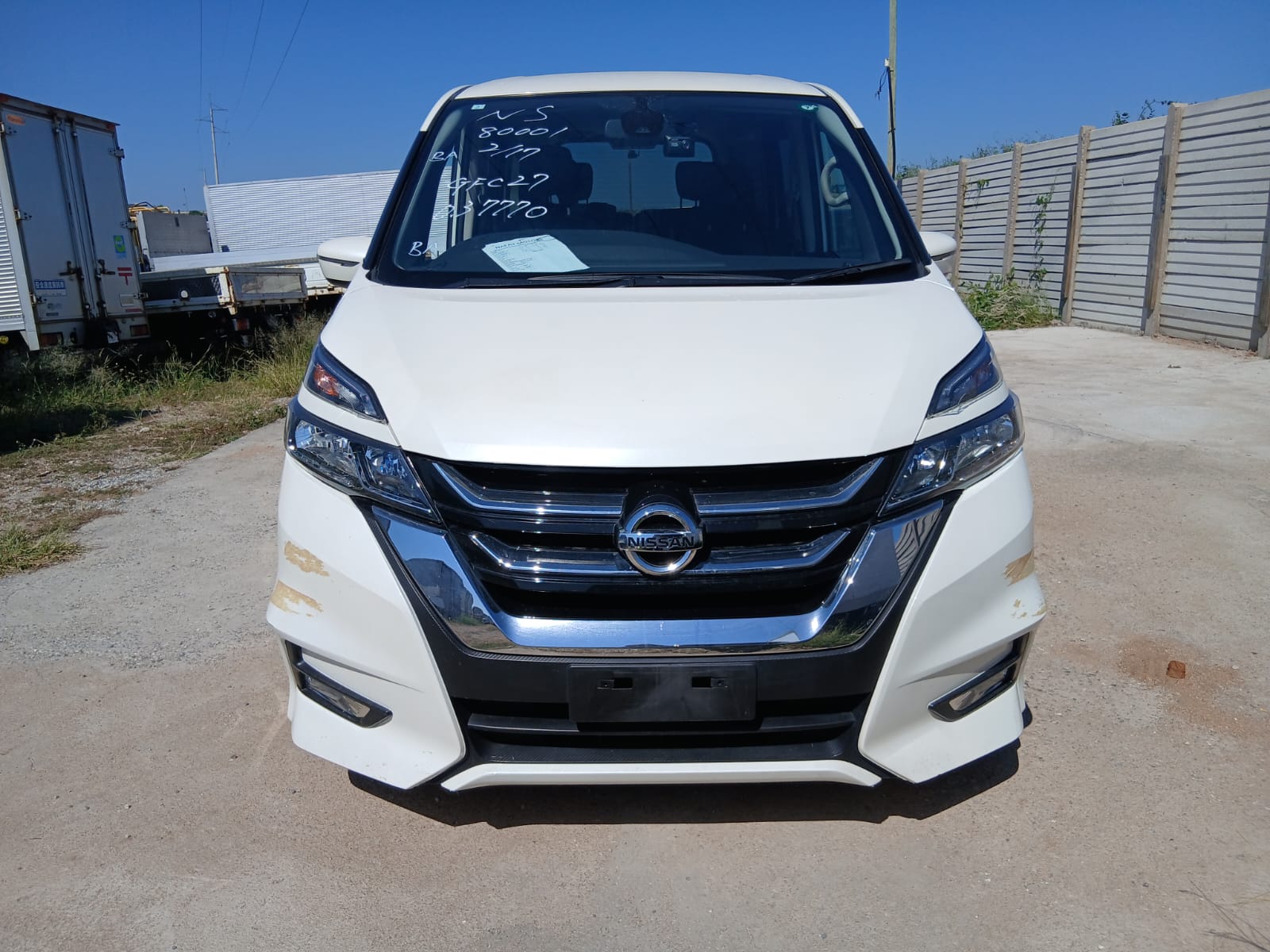 NISSAN SERENA